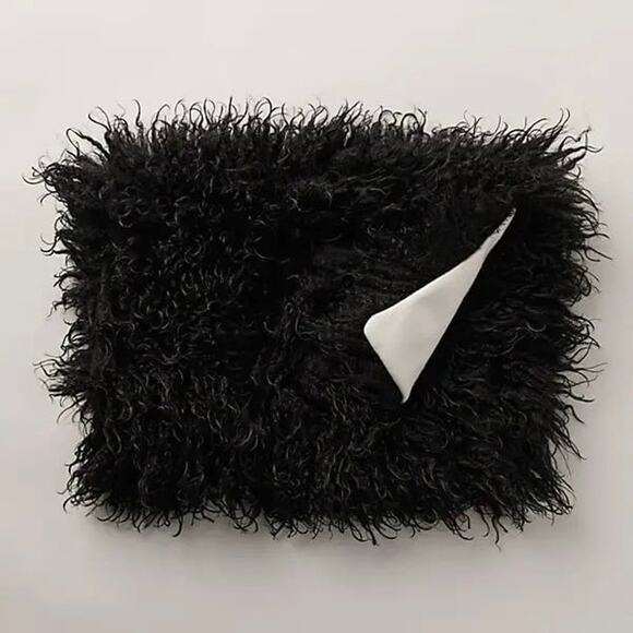 NWT Unreal Fur x Free People Fluffy Clutch in Black - Picture 1 of 8